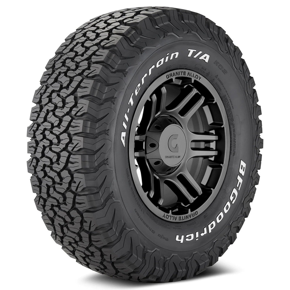 Pneus para caminhonete — modelo 2 disponível na AF Motors em Santarém