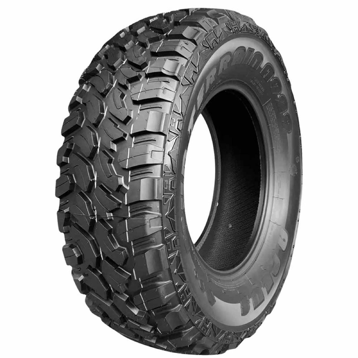 Pneus para caminhonete — modelo 9 disponível na AF Motors em Santarém